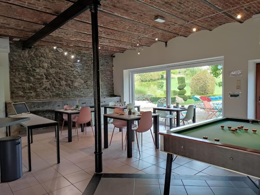 Au Bout De Mes Reves Bed & Breakfast Walcourt ภายนอก รูปภาพ