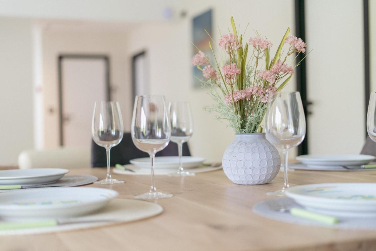 Au Bout De Mes Reves Bed & Breakfast Walcourt ภายนอก รูปภาพ